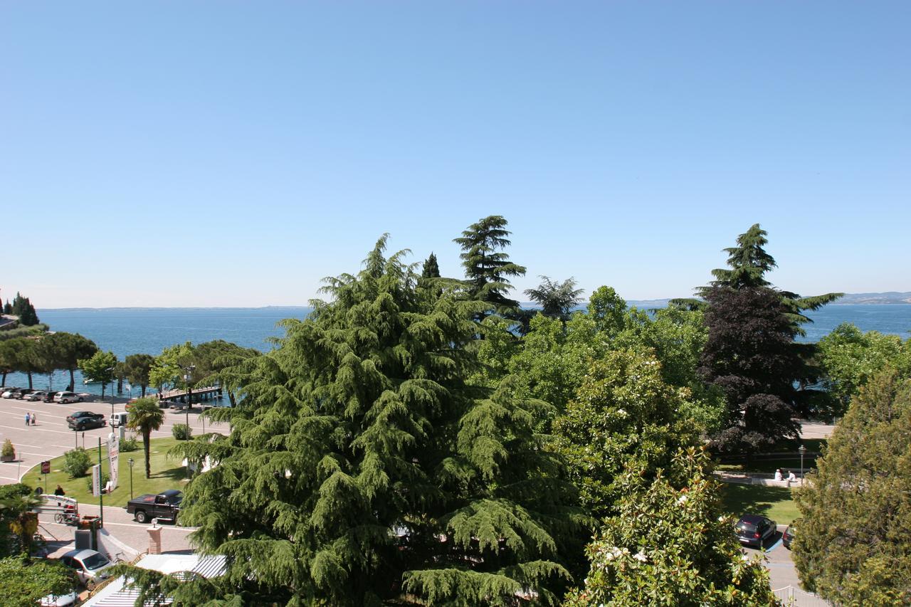 Hotel Europa Garda  Eksteriør bilde